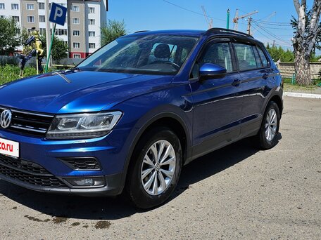 2019 Volkswagen Tiguan II, синий, 1800000 рублей, вид 1
