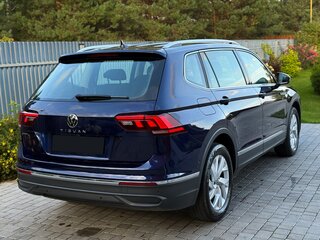 2022 Volkswagen Tiguan Allspace II Рестайлинг, синий, 2825000 рублей, вид 5