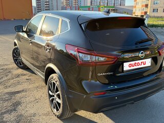 2020 Nissan Qashqai II Рестайлинг, чёрный, 2100000 рублей, вид 4