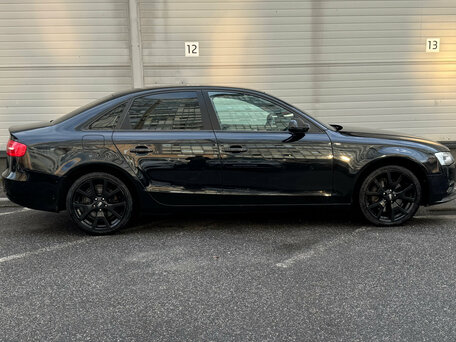 2013 Audi A4 IV (B8) Рестайлинг, чёрный, 1139000 рублей, вид 4