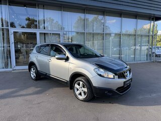 2013 Nissan Qashqai I Рестайлинг, серебристый, 1115000 рублей, вид 3