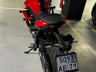 2021 Ducati Monster, красный, 1300000 рублей, вид 5