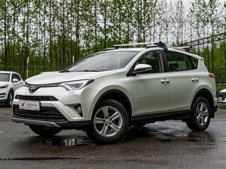 2017 Toyota RAV4 IV (XA40) Рестайлинг, белый, 1763000 рублей, вид 1