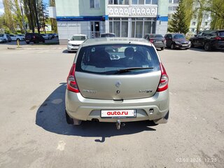 2012 Renault Sandero I, бежевый, 530000 рублей, вид 4