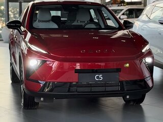2026 Omoda C5 I Рестайлинг, красный, 2629000 рублей, вид 1