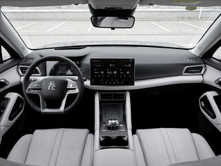 2024 BYD Yuan Up 45.12 kWh, серебристый, 2700000 рублей, вид 4