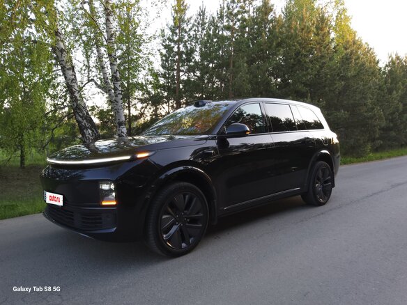2023 Li Auto (Lixiang) L9 44.5 kWh I, чёрный - вид 2
