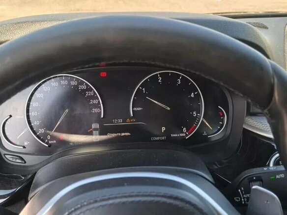 2019 BMW 5 серии 520d xDrive VII (G30/G31/G38), чёрный, 2650000 рублей - вид 4