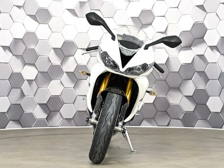 2014 Triumph Daytona 675, белый, 677000 рублей, вид 5