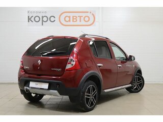 2011 Renault Sandero Stepway I, красный, 590000 рублей, вид 3