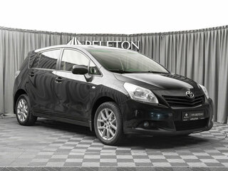 2009 Toyota Verso I, чёрный, 720000 рублей, вид 2