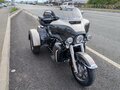 2023 Harley-Davidson Tri Glide, коричневый, 3900000 рублей - вид 2
