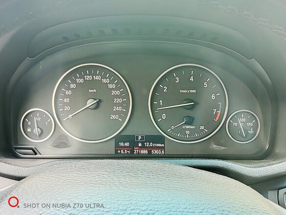 2010 BMW X3 28i xDrive II (F25), голубой, 1300000 рублей - вид 6