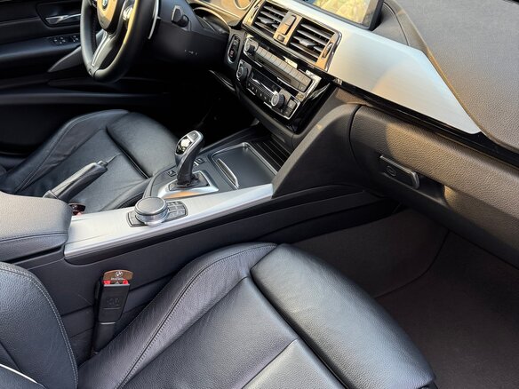 2017 BMW 3 серии 340i xDrive VI (F3x) Рестайлинг, чёрный - вид 15