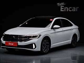 2022 Volkswagen Jetta VII Рестайлинг, белый, 2260000 рублей, вид 1