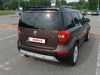 2013 Skoda Yeti I, коричневый, 1000000 рублей, вид 4