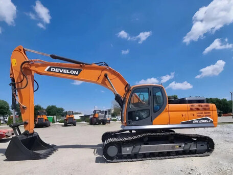 2026 Develon DX260, оранжевый, 22046430 рублей, вид 1