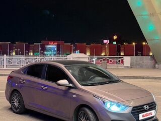 2018 Hyundai Solaris II, коричневый, 1200000 рублей, вид 2