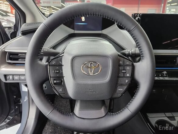 2026 Toyota Prius PHV V (XW60), серый - вид 5