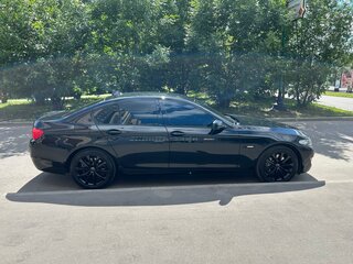 2012 BMW 5 серии 530d xDrive VI (F10/F11/F07), чёрный, 2750000 рублей, вид 4