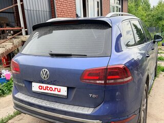 2016 Volkswagen Touareg II Рестайлинг, синий, 2600000 рублей, вид 5