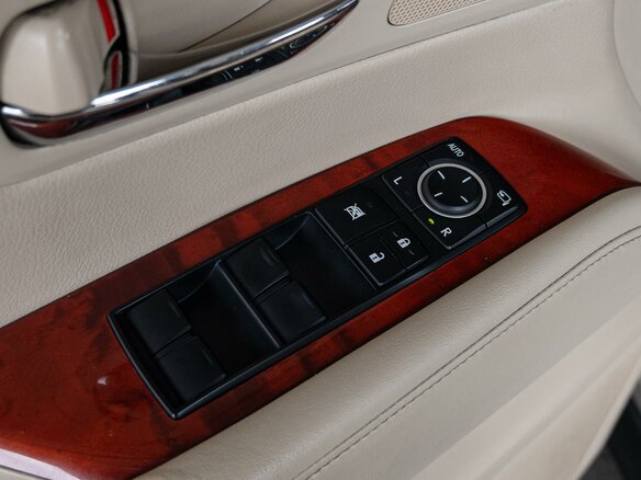 2011 Lexus RX 270 III, бежевый - вид 26