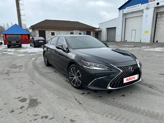 2022 Lexus ES 250 VII Рестайлинг, чёрный, 4000000 рублей, вид 4