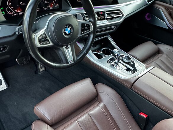 2021 BMW X5 40i IV (G05/G18), чёрный, 9500000 рублей - вид 15
