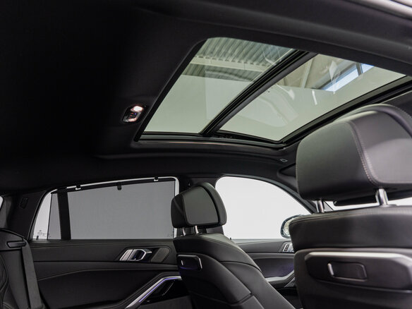 2026 BMW X6 40i III (G06) Рестайлинг, синий, 15450000 рублей - вид 33