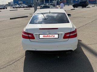 2009 Mercedes-Benz E-Класс 350 IV (W212, S212, C207), белый, 1600000 рублей, вид 5