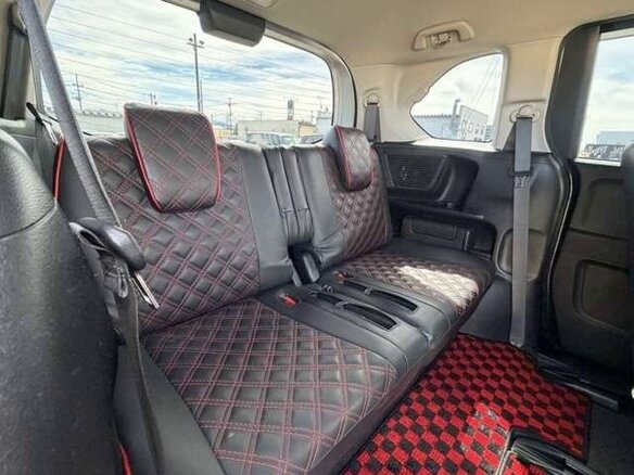 2016 Honda Freed I Рестайлинг 2, серебристый, 927000 рублей - вид 18