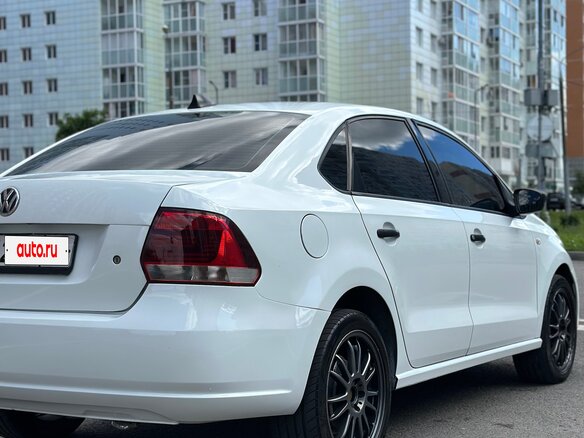 2010 Volkswagen Polo V, белый - вид 9