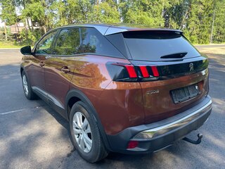 2019 Peugeot 3008 II, коричневый, 1490000 рублей, вид 4