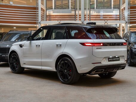 2025 Land Rover Range Rover Sport P360 MHEV III, белый, 12490000 рублей, вид 4