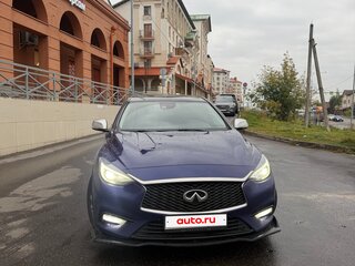2016 Infiniti Q30, синий, 1499000 рублей, вид 4