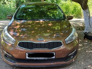2016 Kia Ceed II Рестайлинг, коричневый, 995000 рублей, вид 3