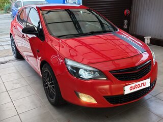 2011 Opel Astra J, красный, 999000 рублей, вид 2