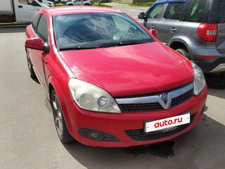 2009 Opel Astra GTC H Рестайлинг, красный, 450000 рублей, вид 1