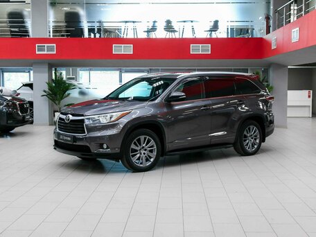 Toyota Highlander III (XU50)