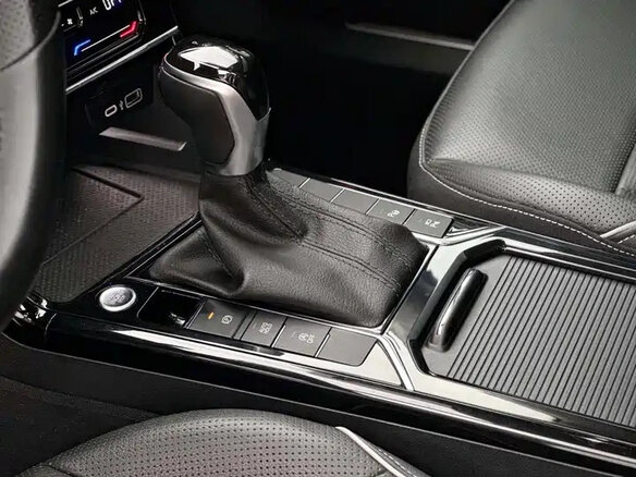 2023 Volkswagen Passat (North America and China) II (China Market) Рестайлинг, чёрный - вид 11