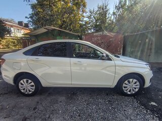2023 Lada (ВАЗ) Vesta I Рестайлинг (NG), белый, 1150000 рублей, вид 3