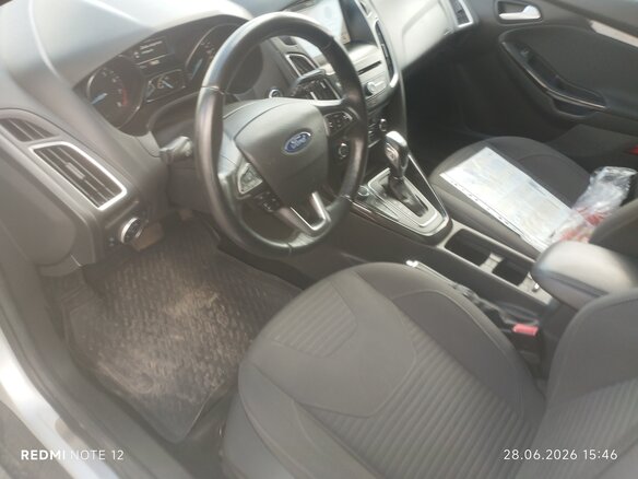 2017 Ford Focus III Рестайлинг, серебристый, 895000 рублей - вид 4