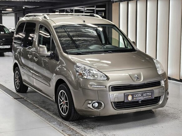 2013 Peugeot Partner II Рестайлинг, бежевый - вид 6