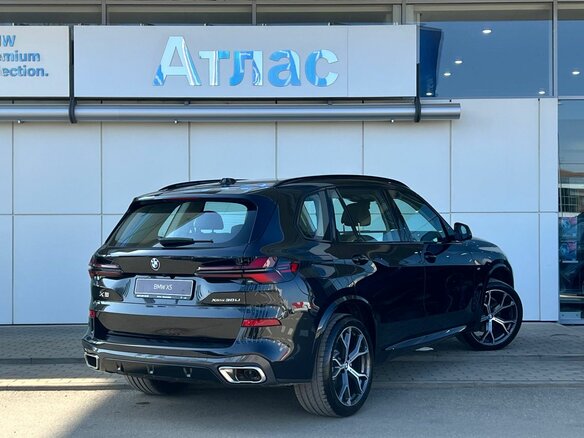 2026 BMW X5 Long 30Li IV (G05/G18) Рестайлинг, чёрный, 10990000 рублей - вид 8