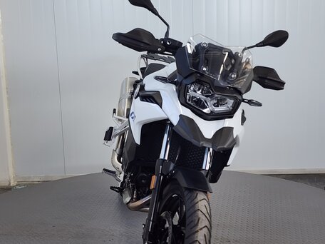2024 BMW F 800 GS, белый, 1049000 рублей, вид 3
