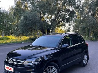 2013 Volkswagen Tiguan I Рестайлинг, чёрный, 1330000 рублей, вид 1