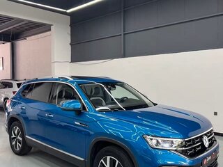 2022 Volkswagen Tayron I Рестайлинг, синий, 2650000 рублей, вид 3