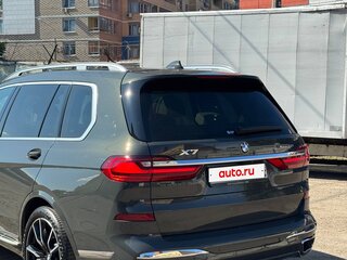 2022 BMW X7 40i I (G07), серый, 9950000 рублей, вид 3