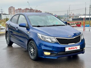 2015 Kia Rio III Рестайлинг, синий, 899000 рублей, вид 3