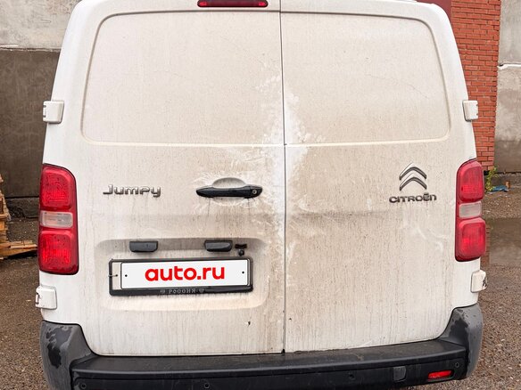 2018 Citroen Jumpy, белый, 1000000 рублей - вид 3